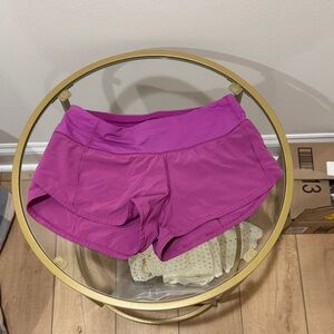 Lululemon Speed Up Low-Rise Lined Short 2.5” - Purple, Size 2